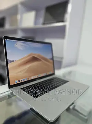 New Laptop Apple MacBook Pro M1 16GB Intel Core i9 SSD 512GB