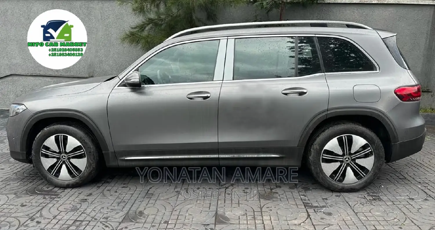 New Mercedes-Benz 260E 2023