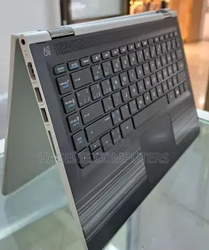 New Laptop HP Pavilion X360 8GB Intel Core I5 SSD 256GB