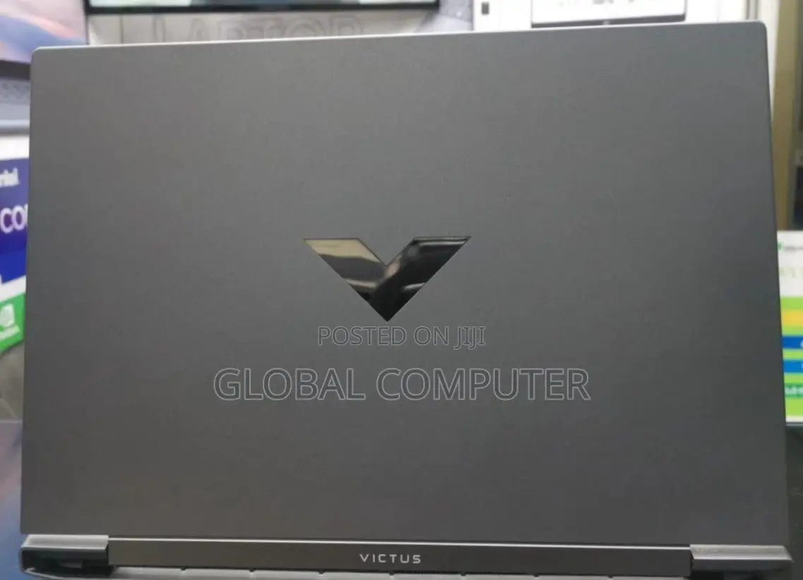 New Laptop Dell XPS 13 16GB Intel Core I7 SSD 512GB