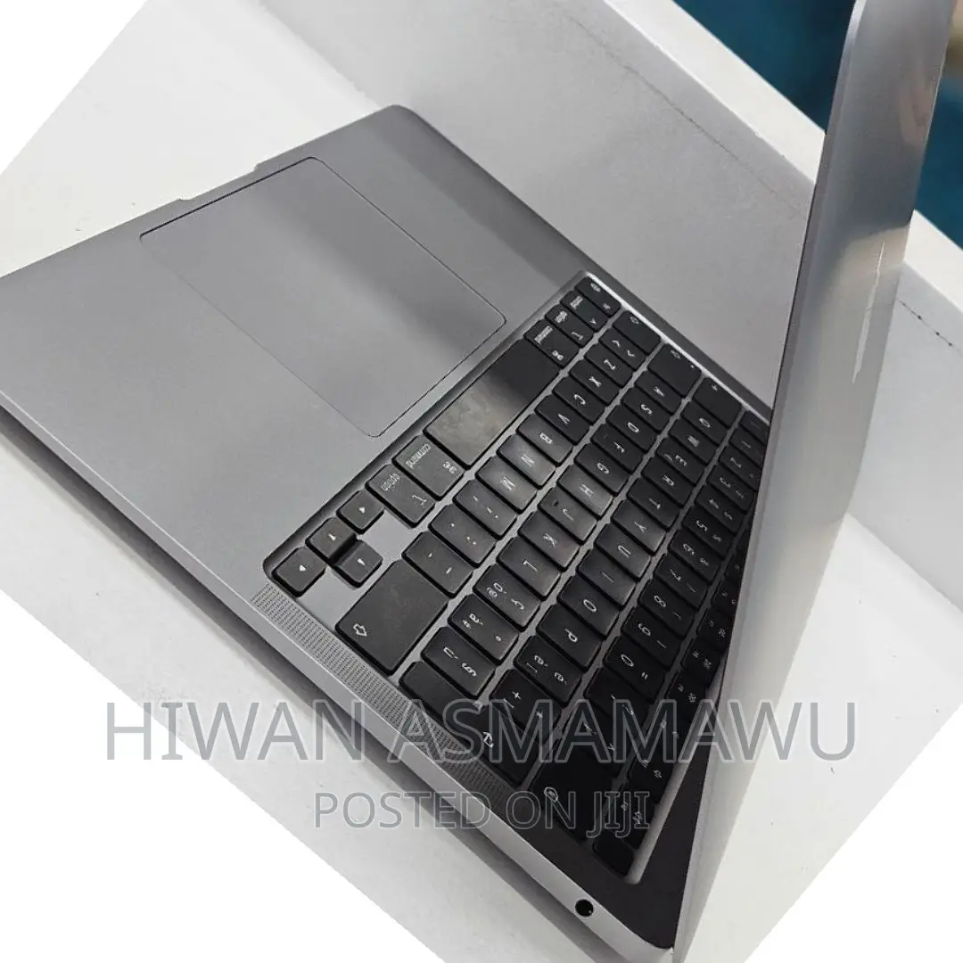 New Laptop Apple MacBook Air 8GB Apple M1 SSD 256GB