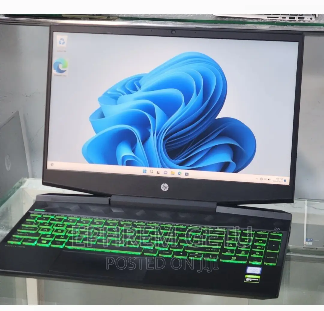 New Laptop HP Pavilion 15 8GB Intel Core I5 HDD+SSD 1T