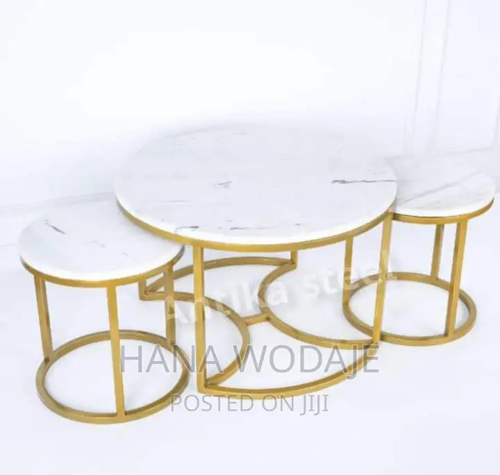 የመሀል ሴንተር ቴብል