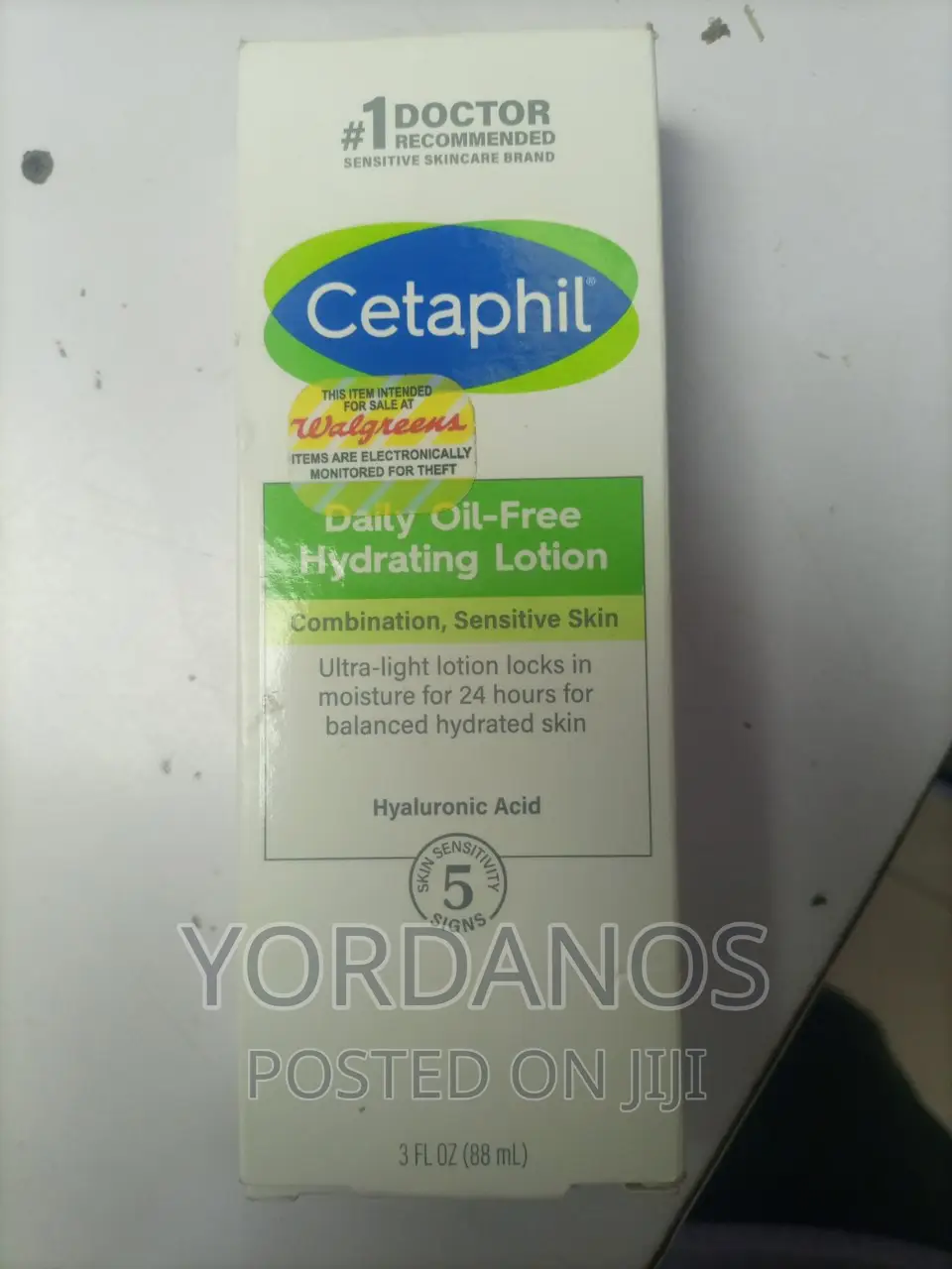 Cetaphil Daily Oil-Free Hydrating Lotion