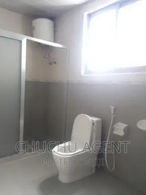 7bdrm Townhouse/Terrace in Bole for sale