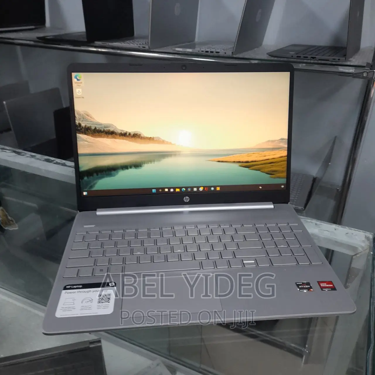 New Laptop HP Stream Notebook 12GB AMD Ryzen 5 SSD 256GB