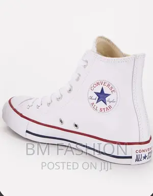 Photo - All Star Converse White Leather Boots