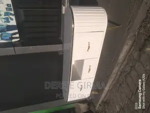 Photo - 1,50cm Tv Stand