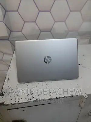 New Laptop HP Stream Notebook 8GB Intel Core I5 SSD 256GB