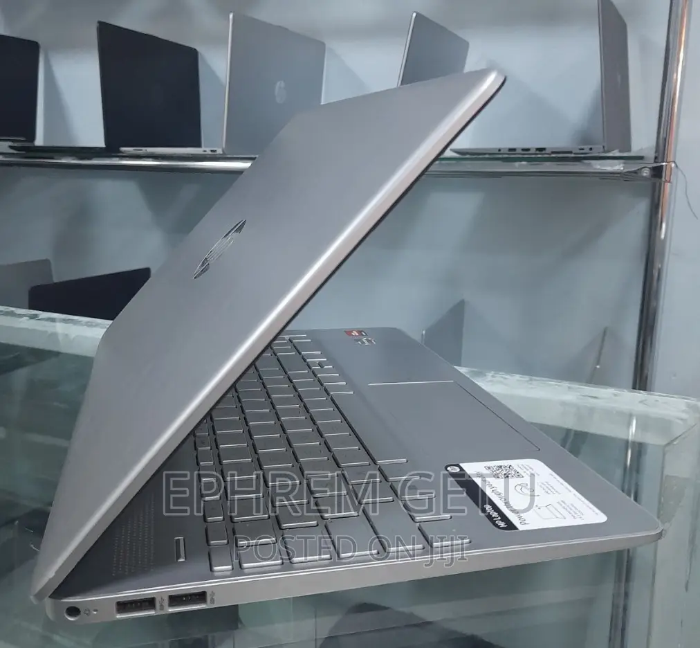 New Laptop HP Stream Notebook 12GB AMD Ryzen 5 SSD 256GB