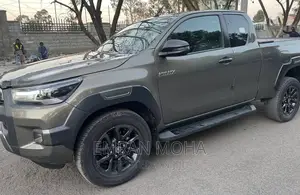 Toyota Hilux 2021