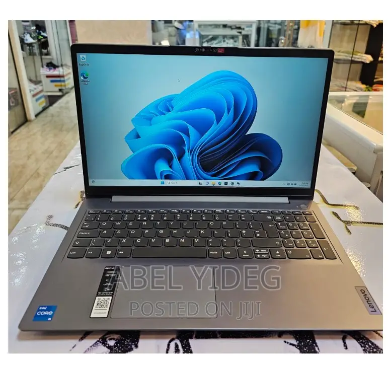 New Laptop Lenovo Ideapad 3 16GB Intel Core I5 SSD 1T