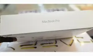 New Laptop Apple MacBook Pro 2022 M2 16GB Apple M2 SSD 512GB