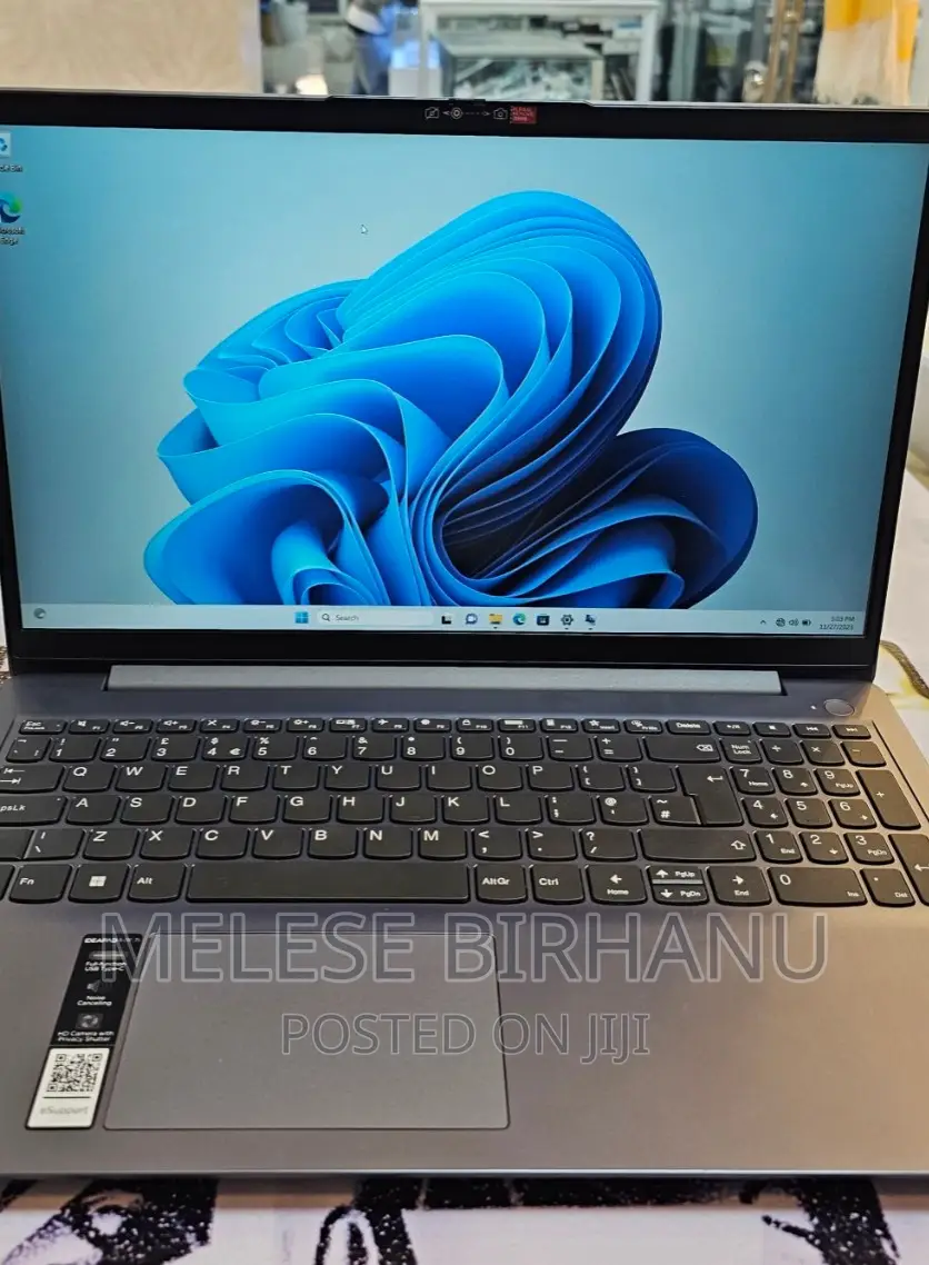 New Laptop Lenovo IdeaPad 520 16GB Intel Core I5 SSD 1T