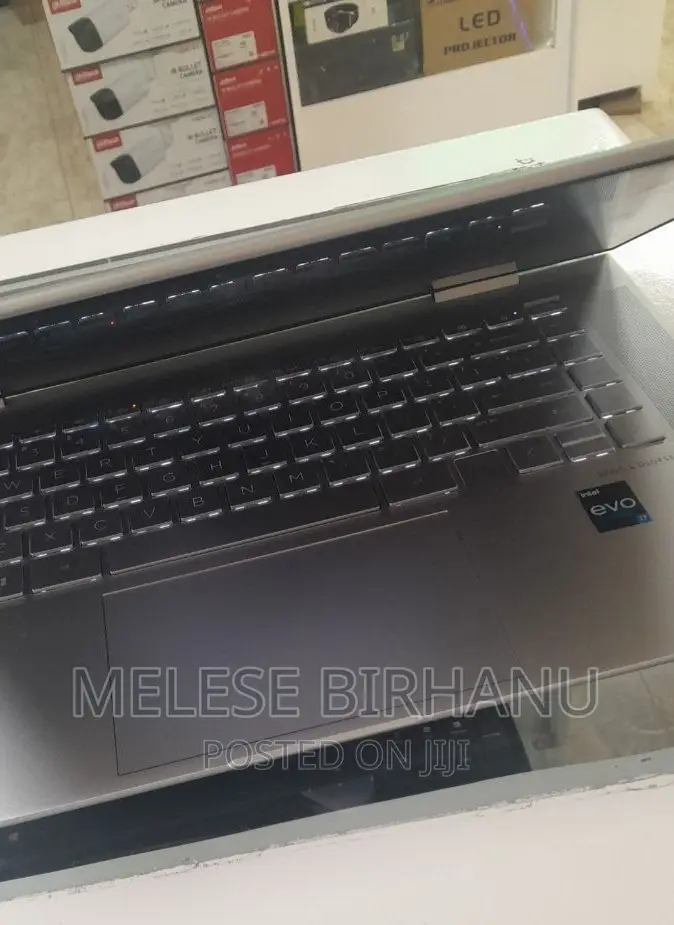 New Laptop HP 16GB Intel Core I7 SSD 1T