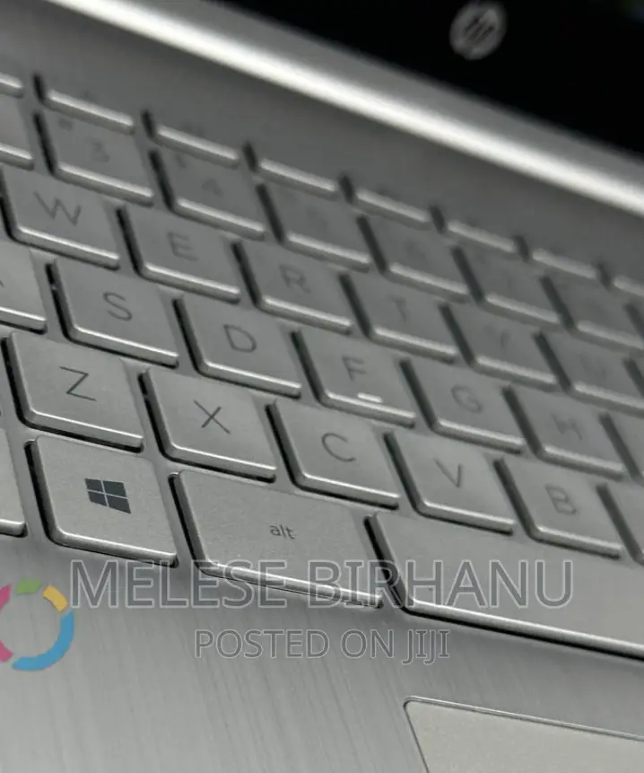 New Laptop HP 8GB Intel Core I3 SSD 256GB