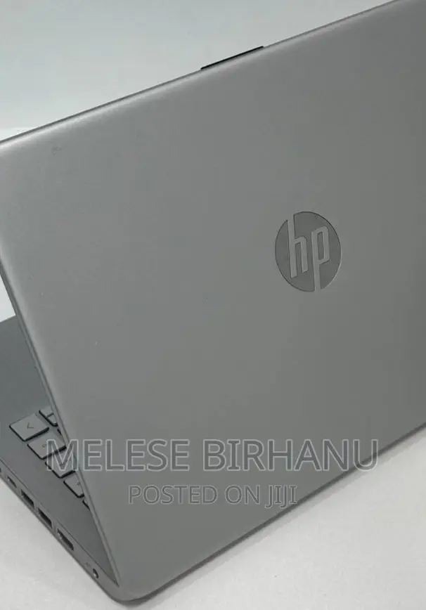 New Laptop HP 8GB Intel Core I3 SSD 256GB