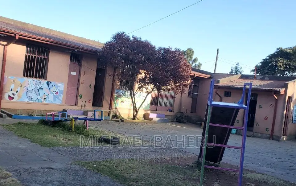 19bdrm House in Kirkos for sale