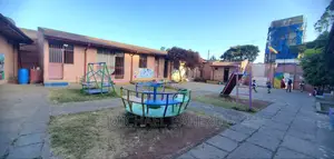 19bdrm House in Kirkos for sale