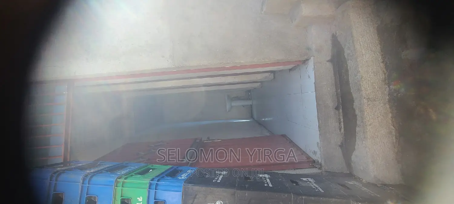 ለከራይ የቀራበ ቢሮ