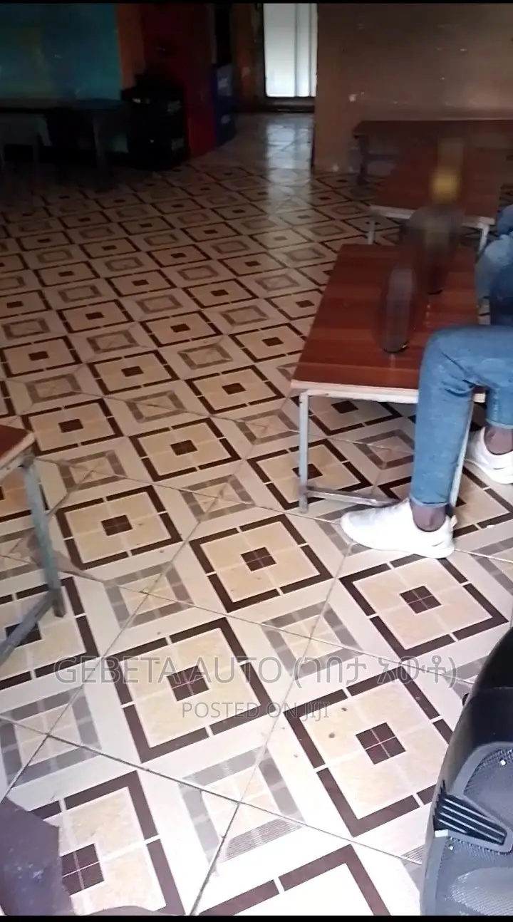 Furnished 1bdrm Condo in ለግሮሰሪ, Akaky Kaliti for sale