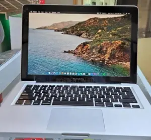 New Laptop Apple MacBook Pro 2012 4GB Intel Core i5 HDD 500GB