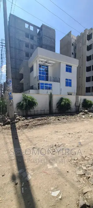 7bdrm House in አድስ አበባ, Bole for sale