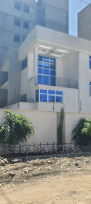7bdrm House in አድስ አበባ, Bole for sale