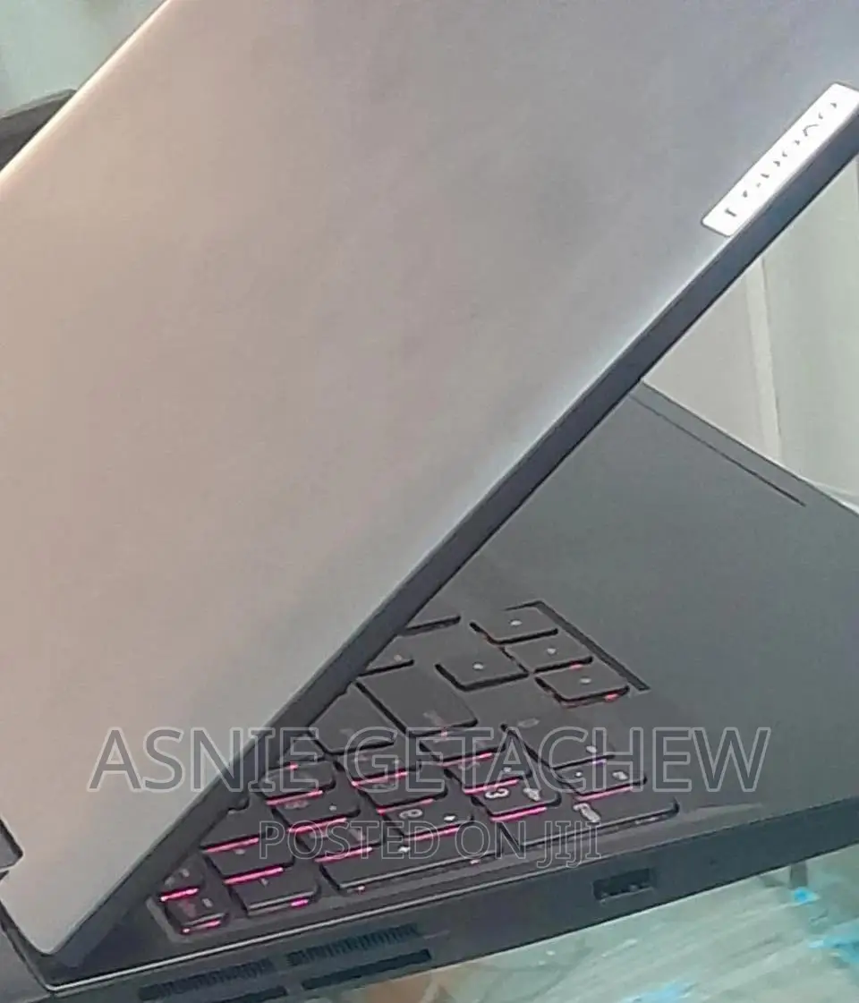 New Laptop Lenovo Ideapad 3 16GB Intel Core i7 SSD 512GB