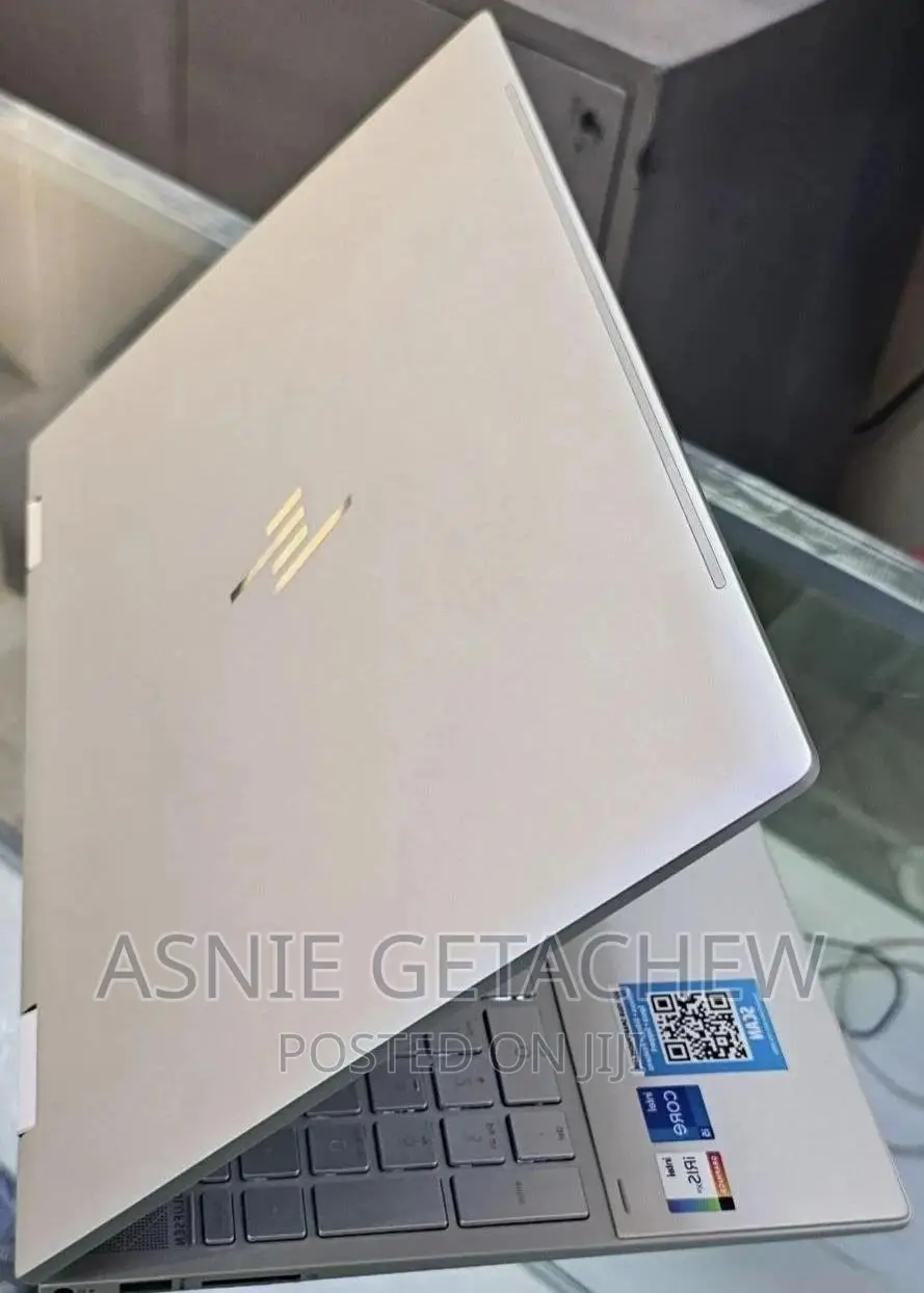 New Laptop HP Envy X360 16GB Intel Core i5 SSD 512GB