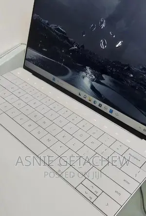 Photo - New Laptop Dell XPS 13 (9360) 256GB Intel Core i7 HDD 512GB