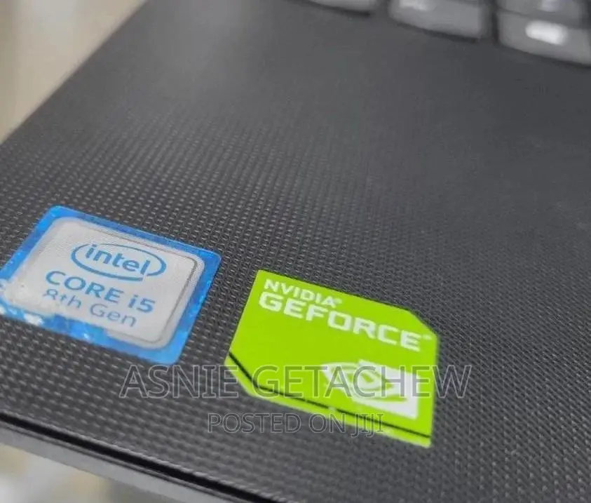 New Laptop Lenovo Ideapad 3 8GB Intel Core i7 HDD 1T