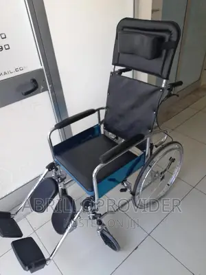 Used Multifunctional Foldable Commode Wheelchair/Wheelchair