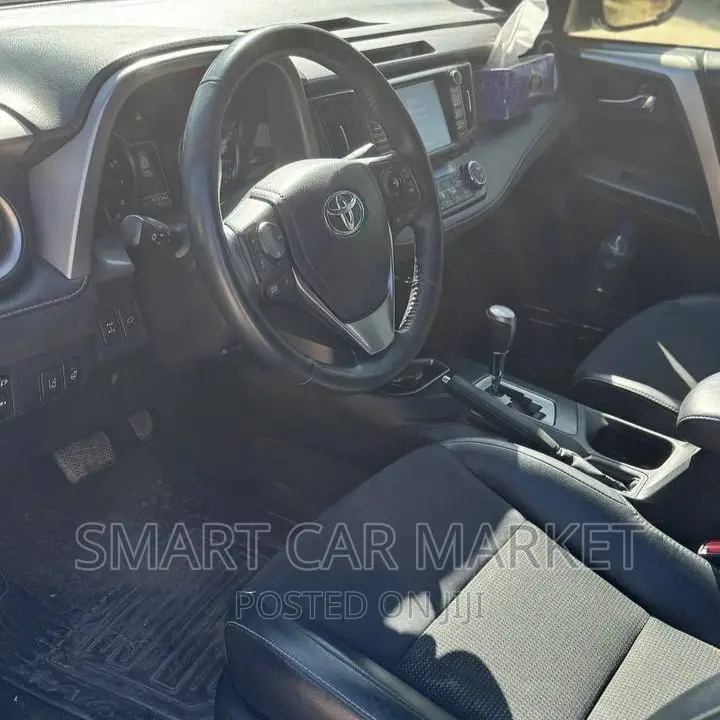 Toyota RAV4 2018 Silver