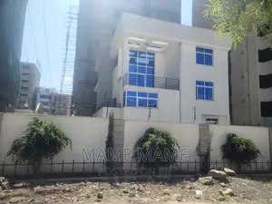 7bdrm House in Addis Abeba, Bole for sale