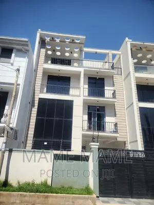 7bdrm House in Addis Abeba, Bole for sale