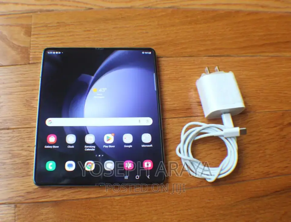 New Samsung Galaxy Z Fold 5 256 GB Black
