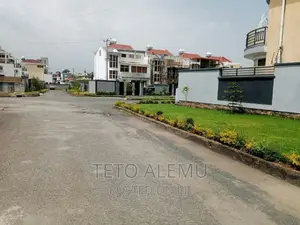Furnished 4bdrm Villa in House For Sale, Bole for sale