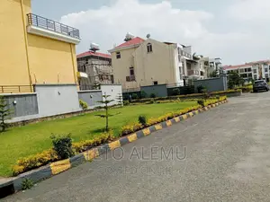Furnished 4bdrm Villa in House For Sale, Bole for sale