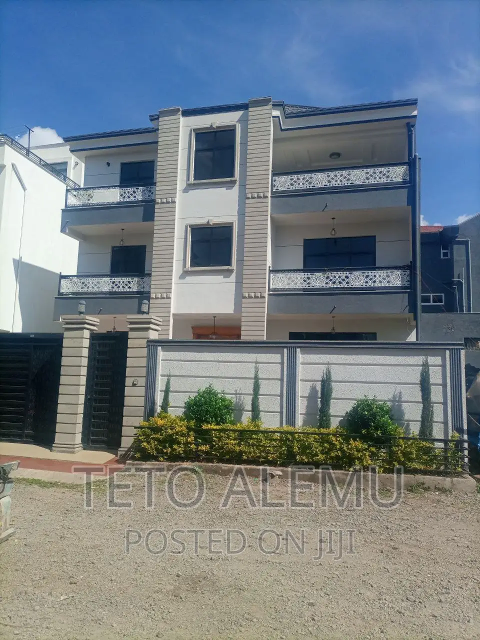 5bdrm House in House For Sale, Nifas Silk-Lafto for sale