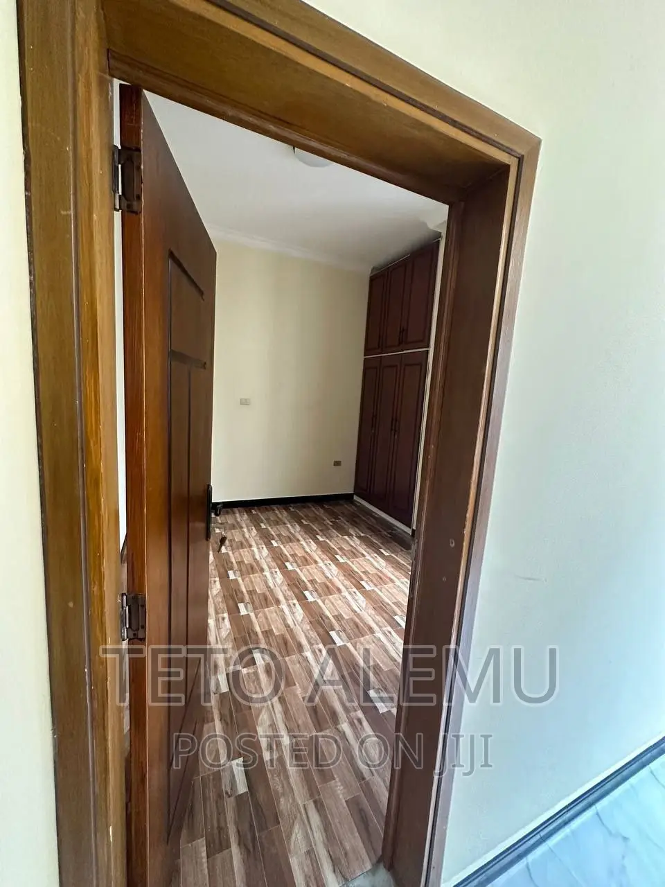 3bdrm Villa in Vila For Sale, Bole for sale