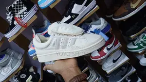 Orginal Bad Buuny Adidas
