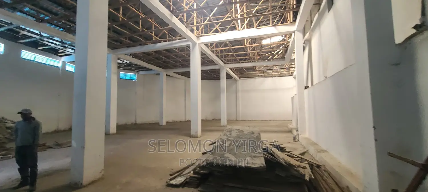 Lekiray Yekarb Megazn