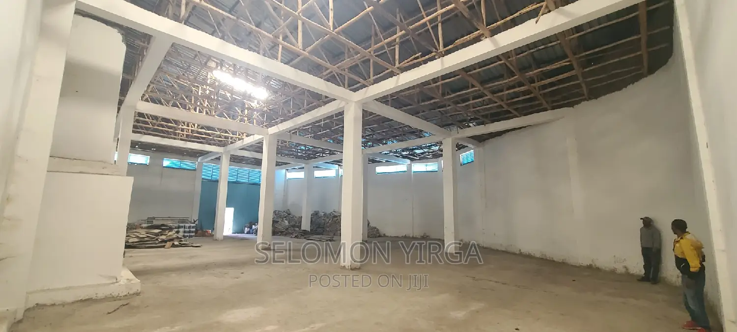 Lekiray Yekarb Megazn