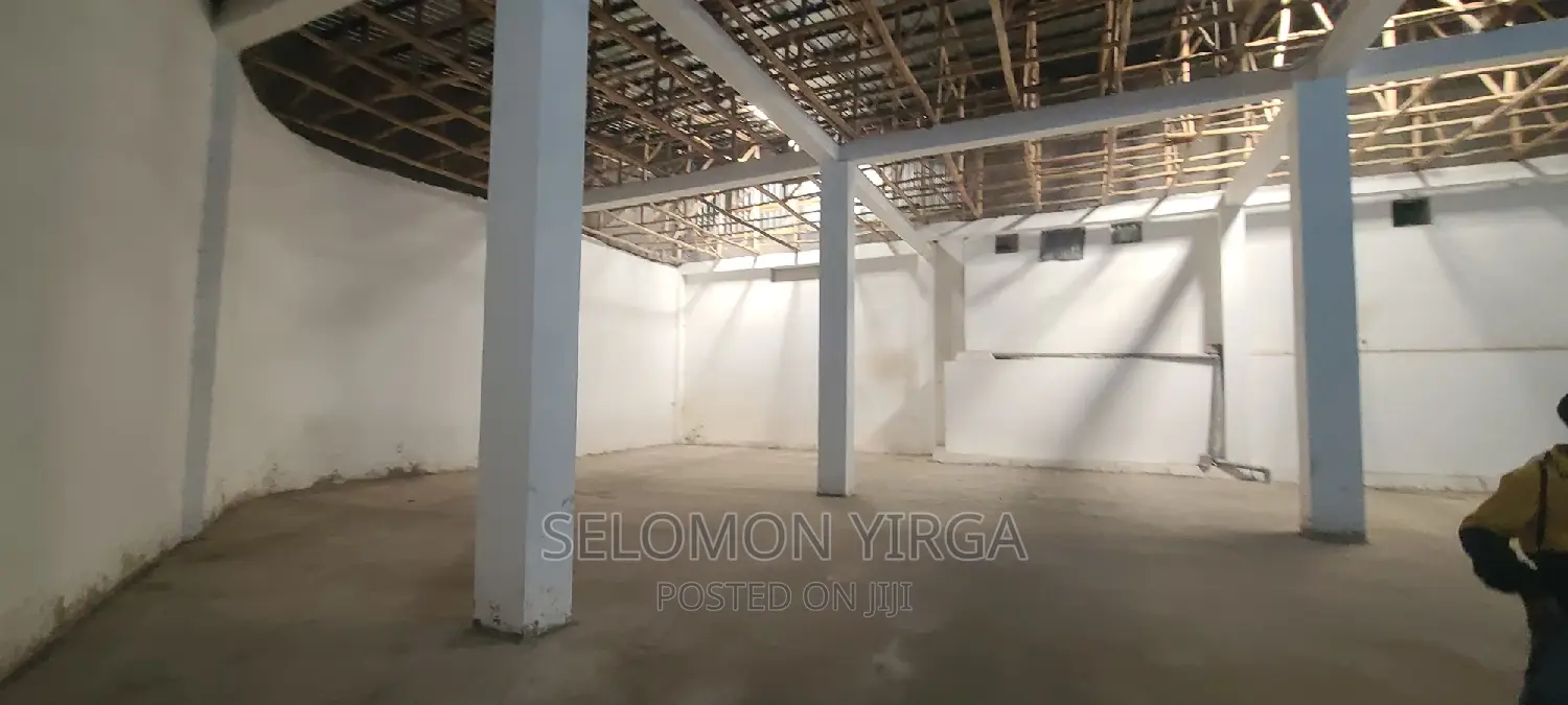 Lekiray Yekarb Megazn