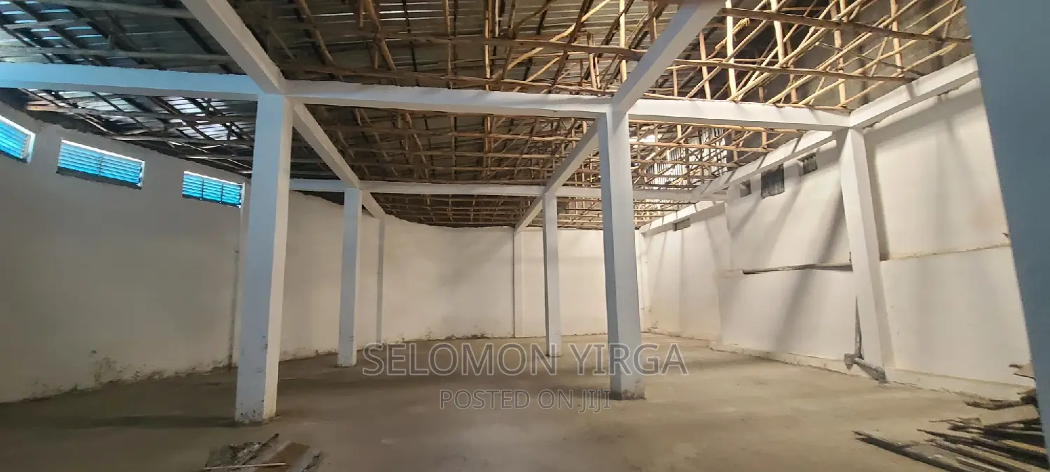 Lekiray Yekarb Megazn