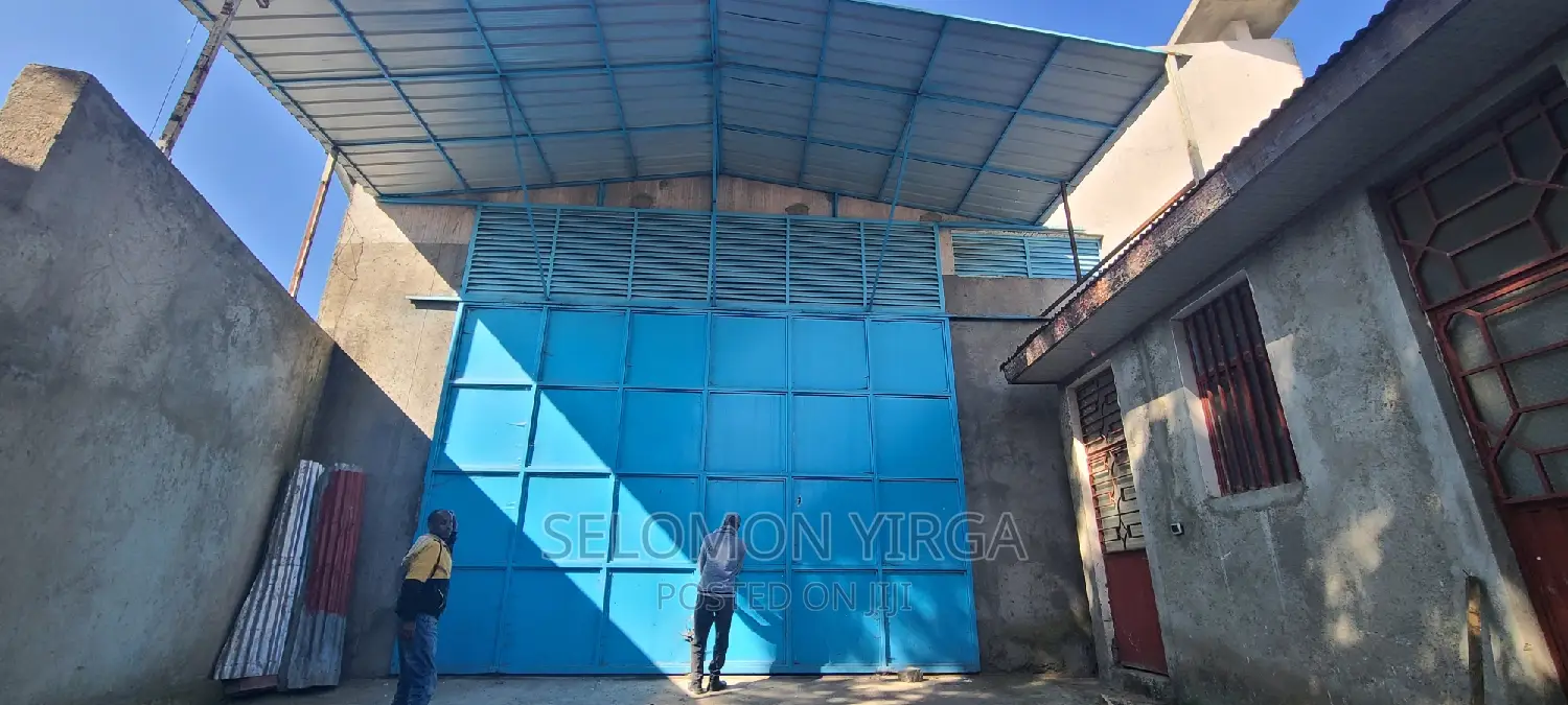 Lekiray Yekarb Megazn