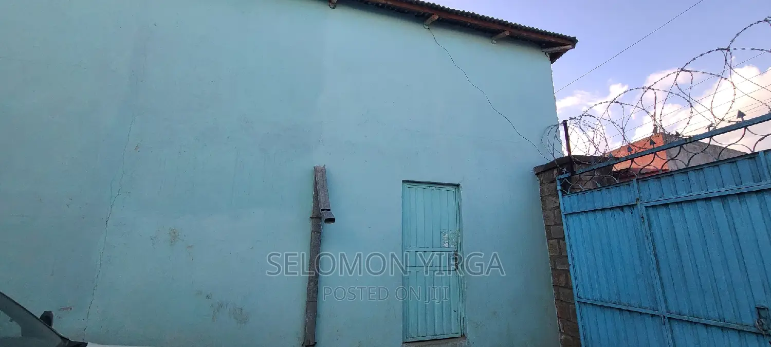 Lekarayi Yekerba Megazn