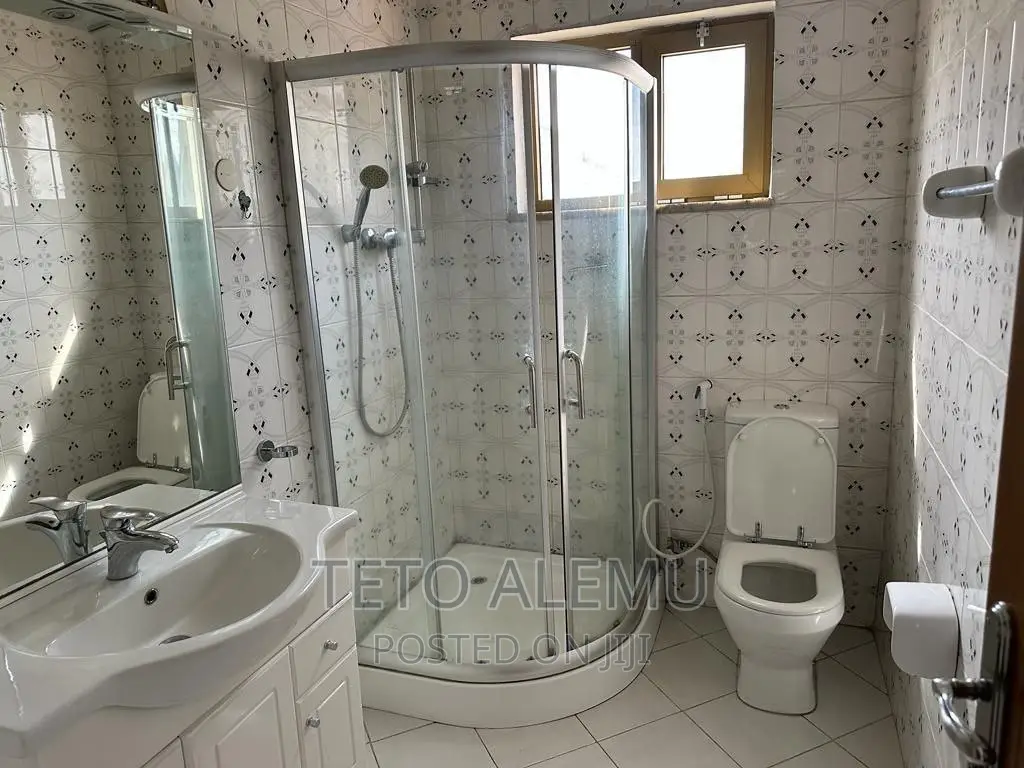 Furnished 5bdrm House in House For Sale, Yeka for sale