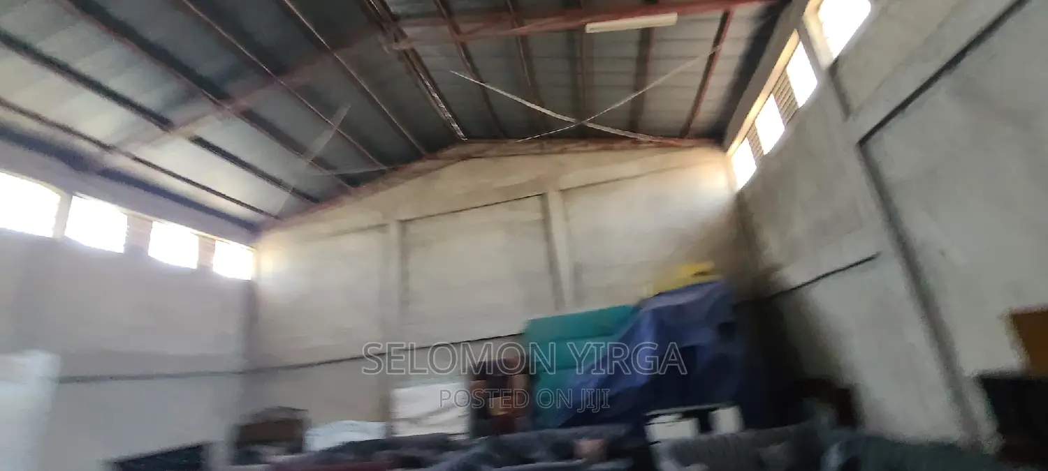 Lekerayi Yeperebe Megazen